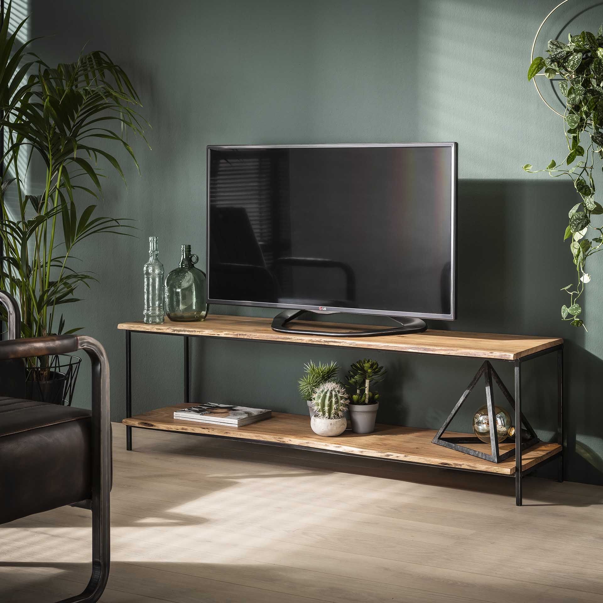 Muebles de TV abiertos
