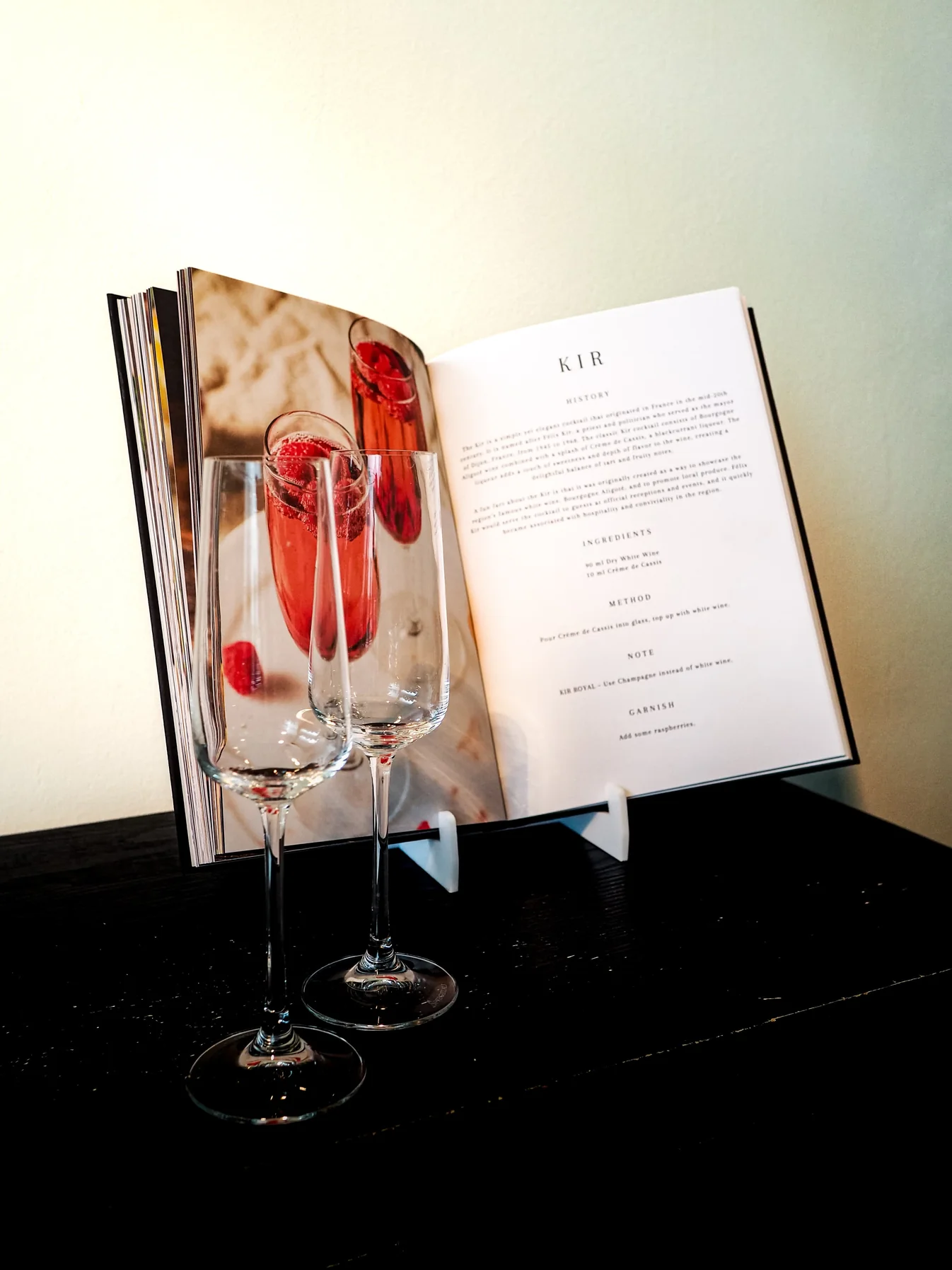 The Cocktail Bible - Gold