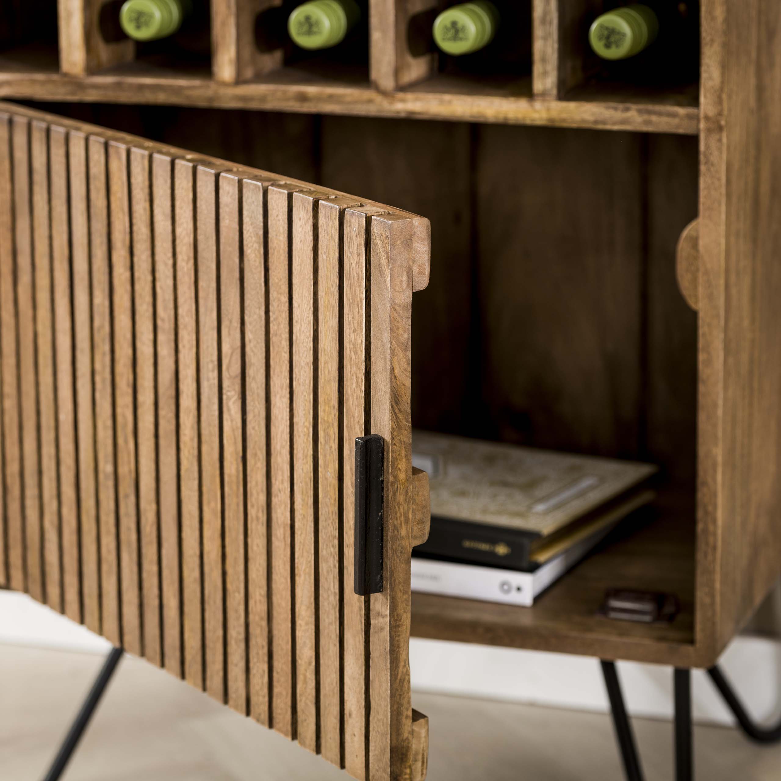 Wine cabinet tweak / Solid mango sand color
