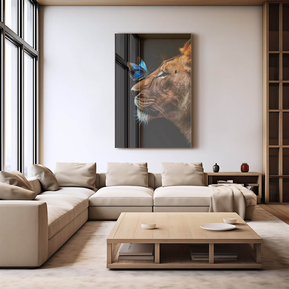 Butterfly Lioness – Glass