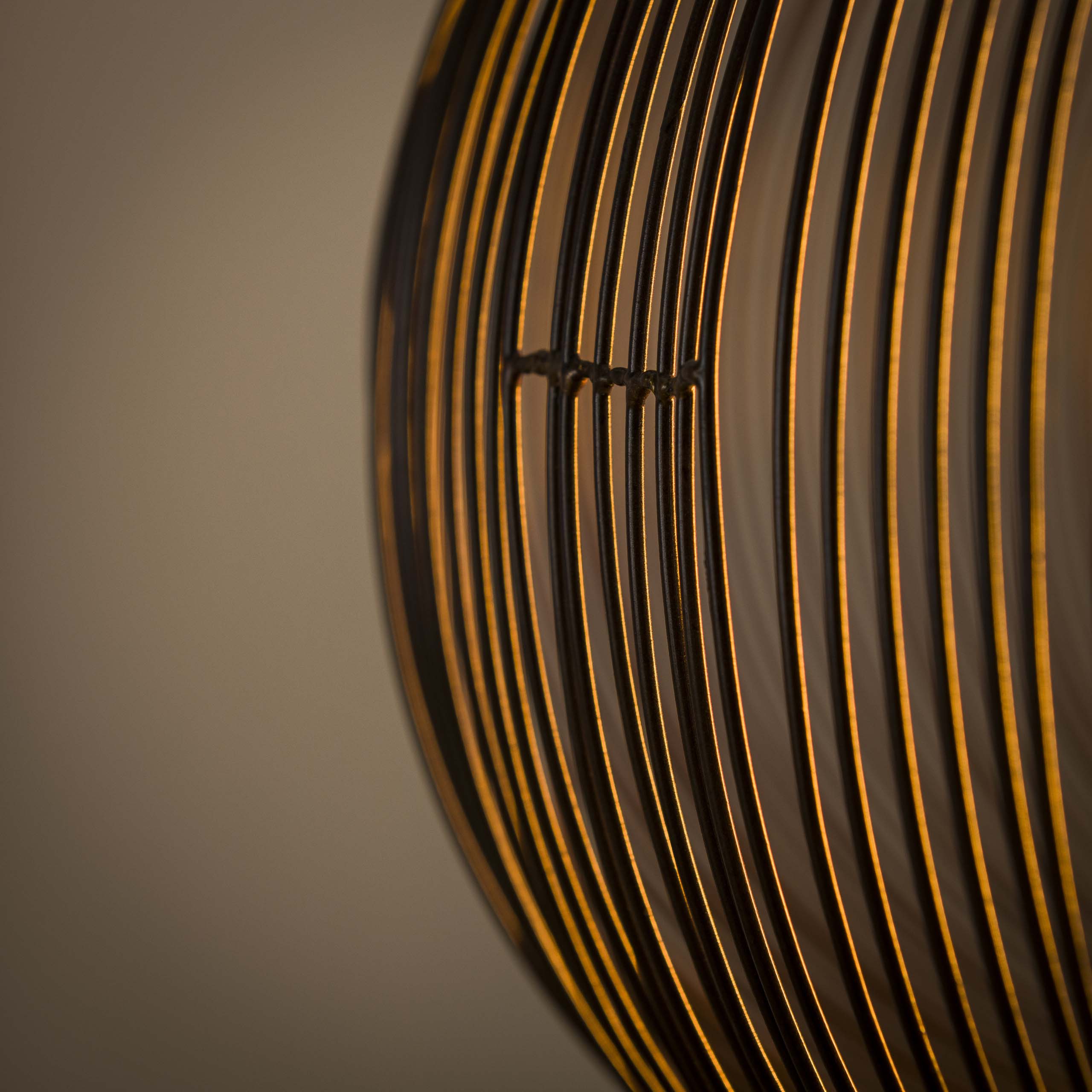 Hanging lamp Ø70 copper twist / Black nickel
