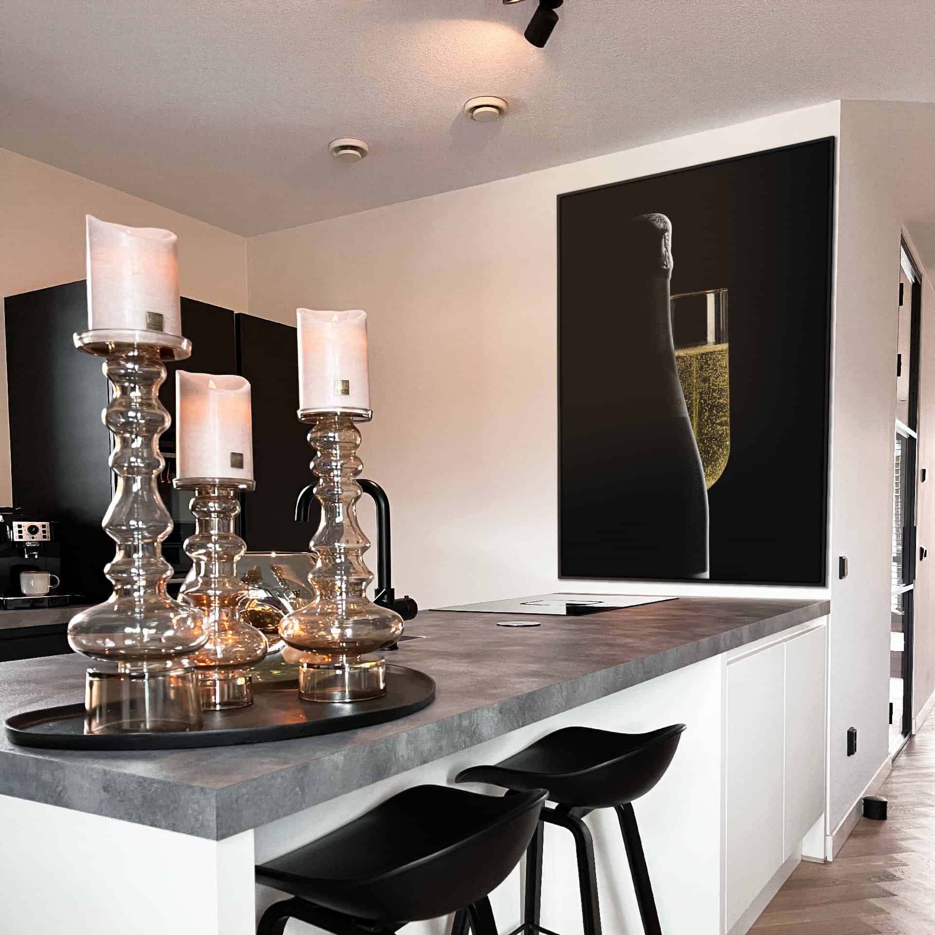 "Champagne Silhouette"