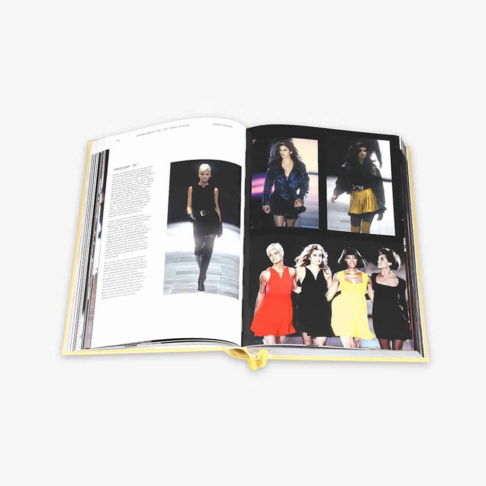Versace Catwalk - Fashionbook