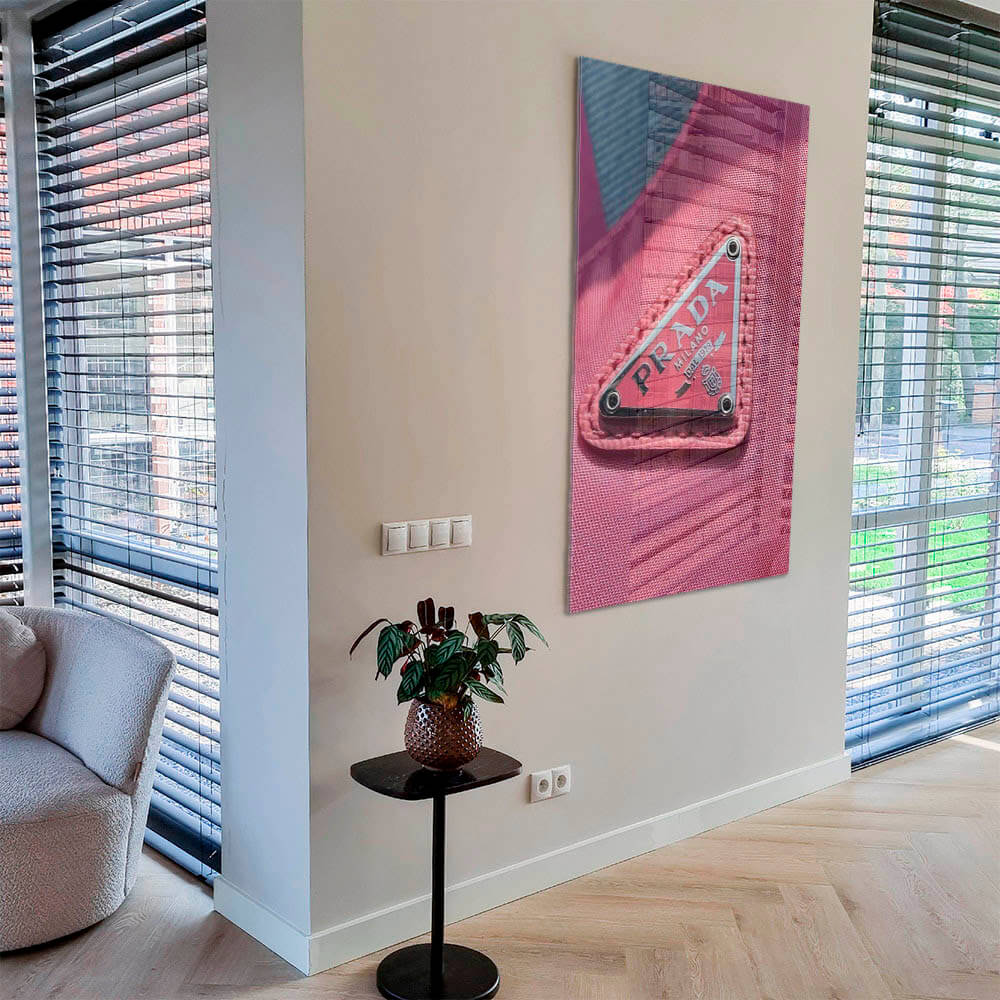 Roseate Elegance – Vidrio