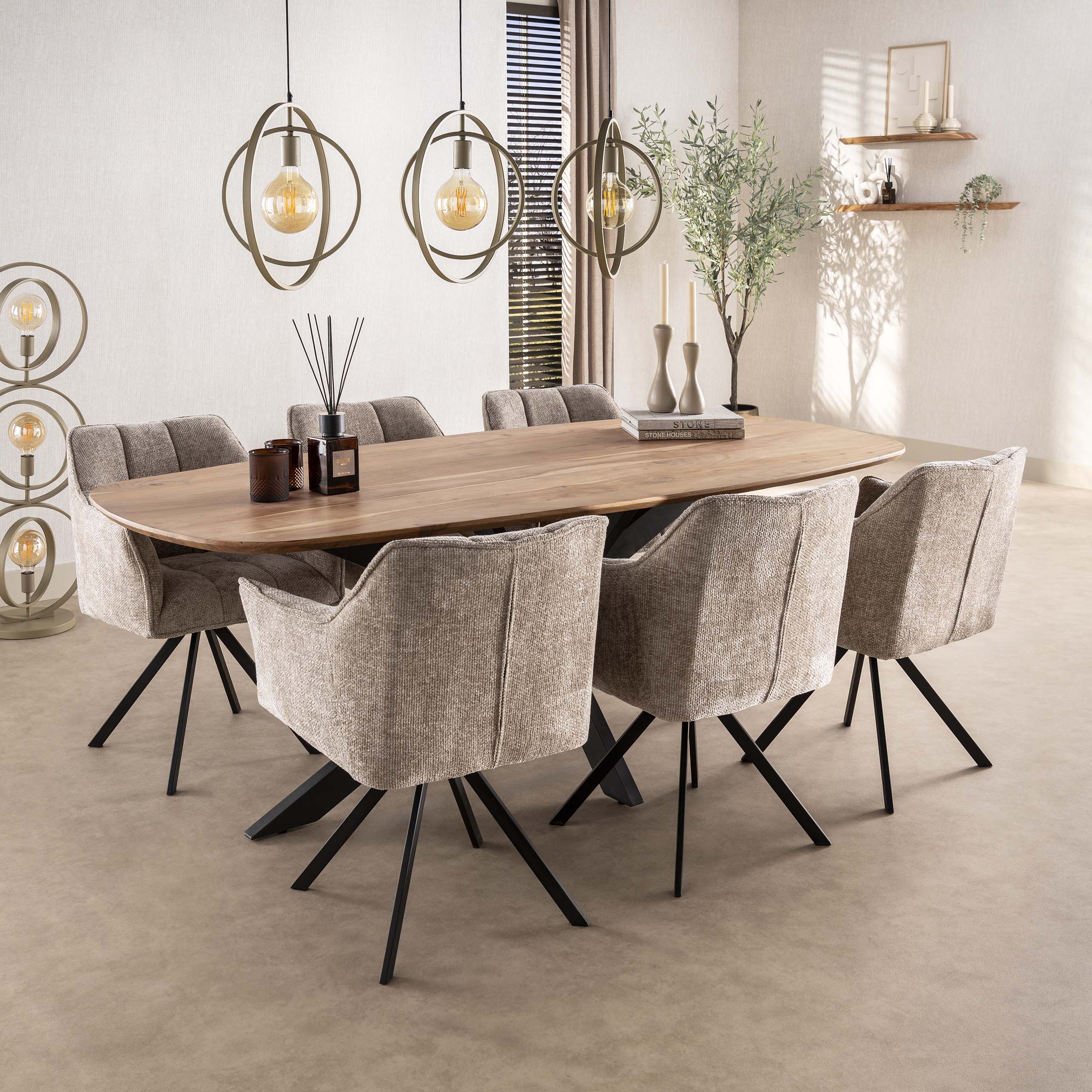 Dining room table 215 Arhus solid / Solid acacia natural