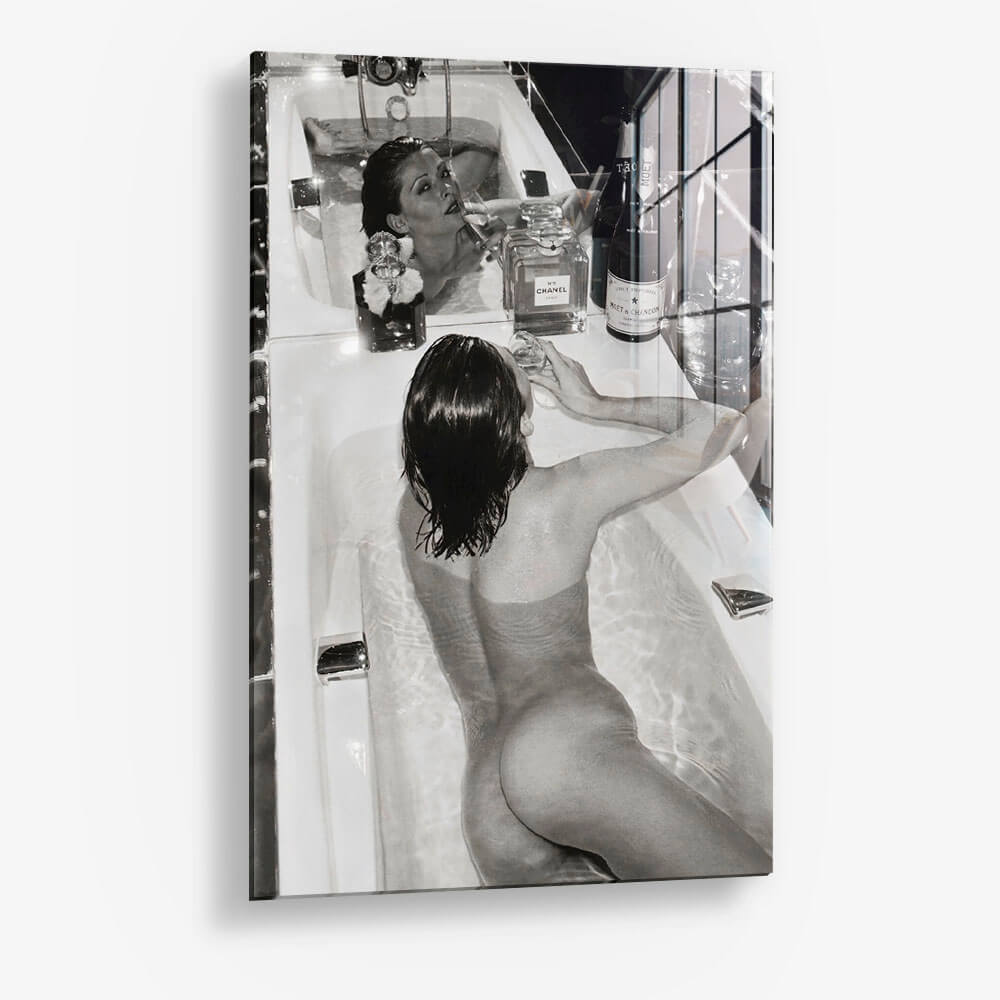 Bath Babe – Glass