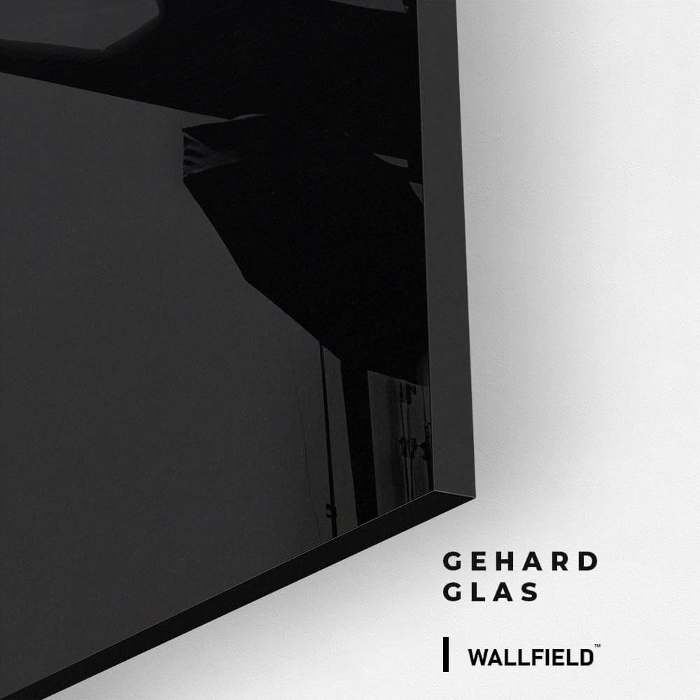 Dreamer (Ferrari) – Glass