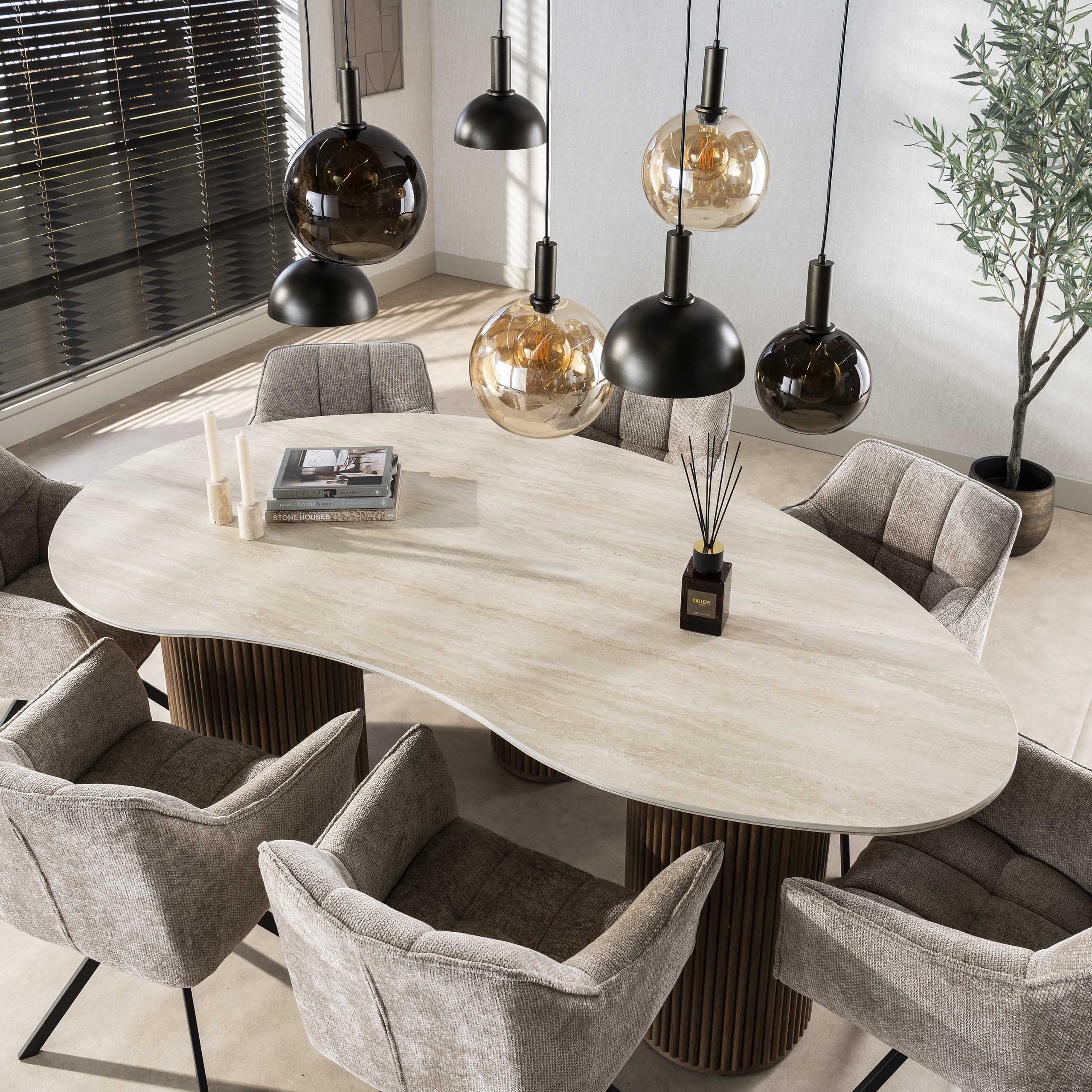 Romano dining table kidney-shaped 215 cm - 3D ceramic travertine