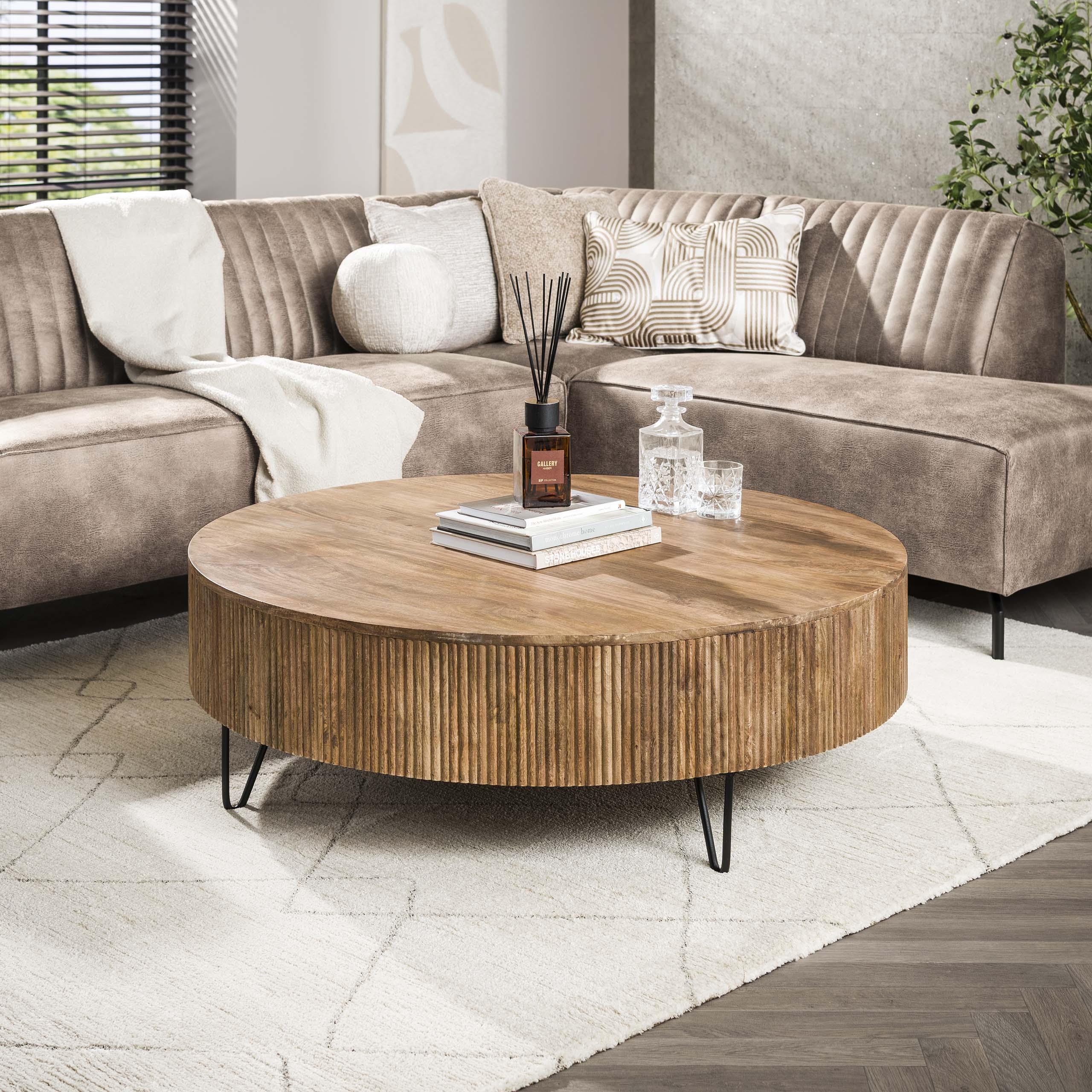 Coffee table Wave Ø120 cm - Solid mango sand