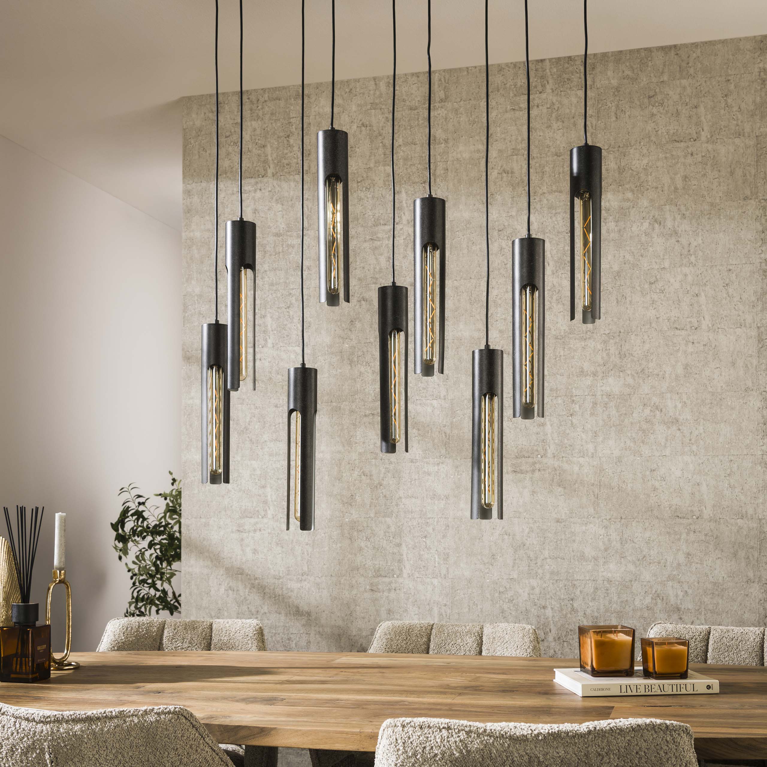 Lámpara colgante tubo 5+4 / negro Artic