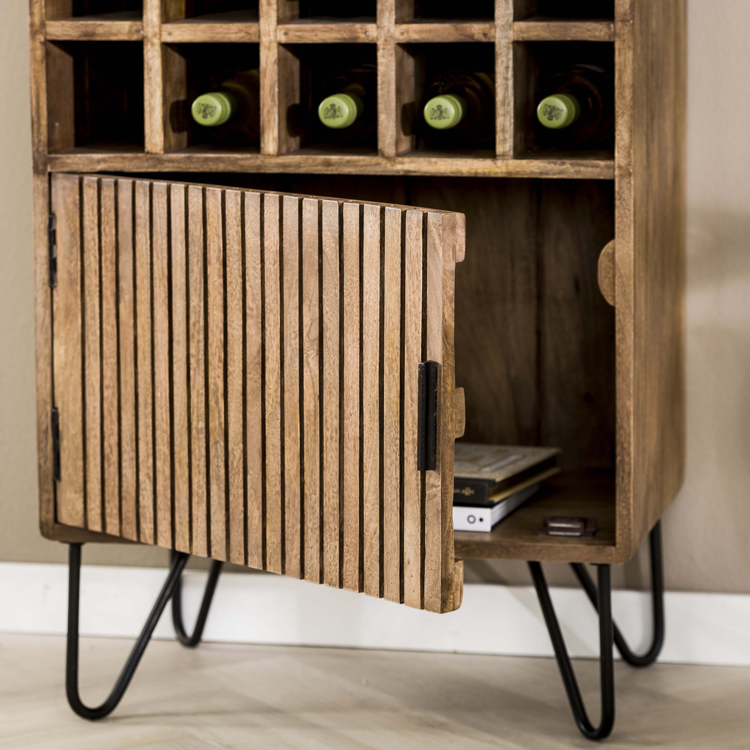 Wine cabinet tweak / Solid mango sand color