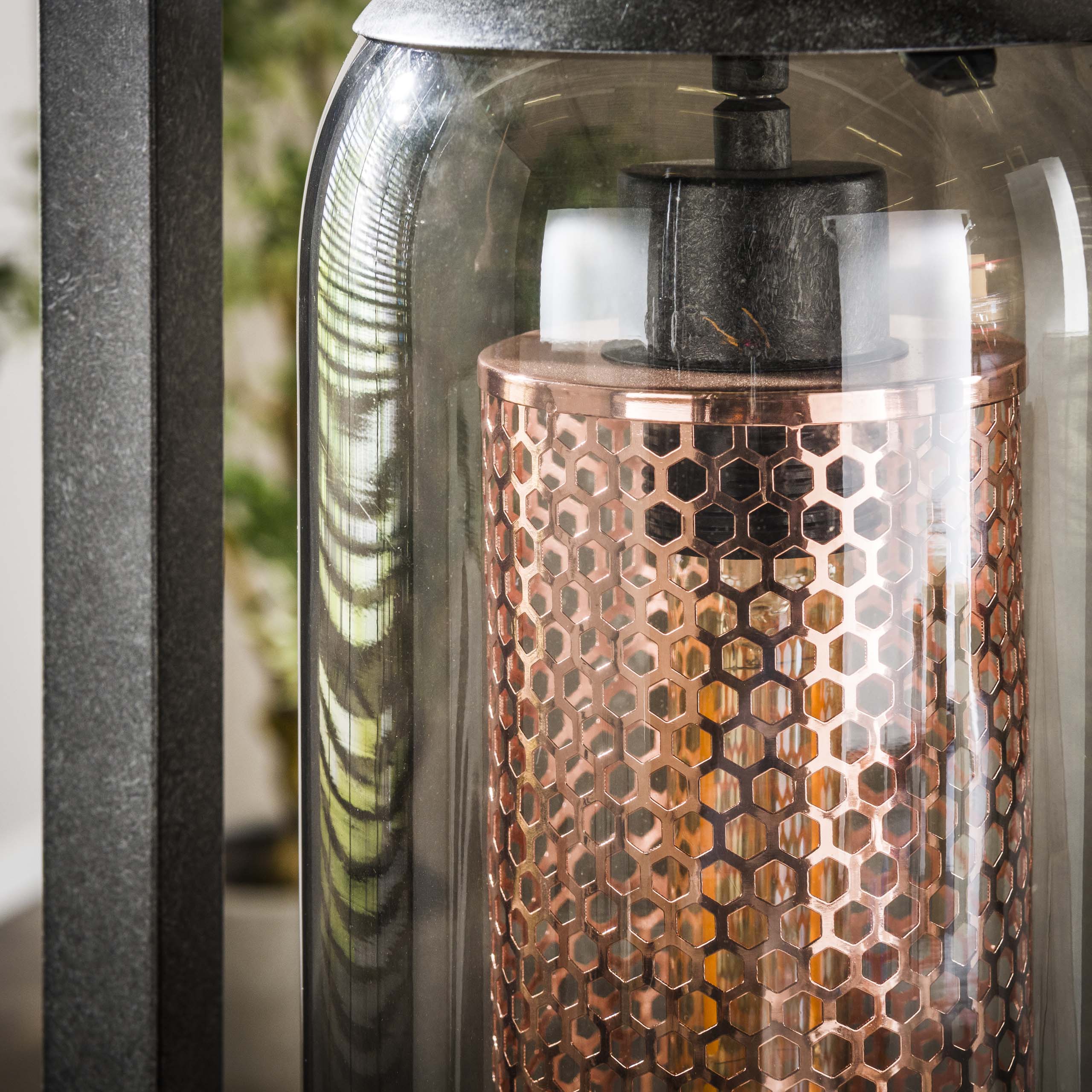 Floor lamp 4L tower smoke glass-perforated steel / Artic black