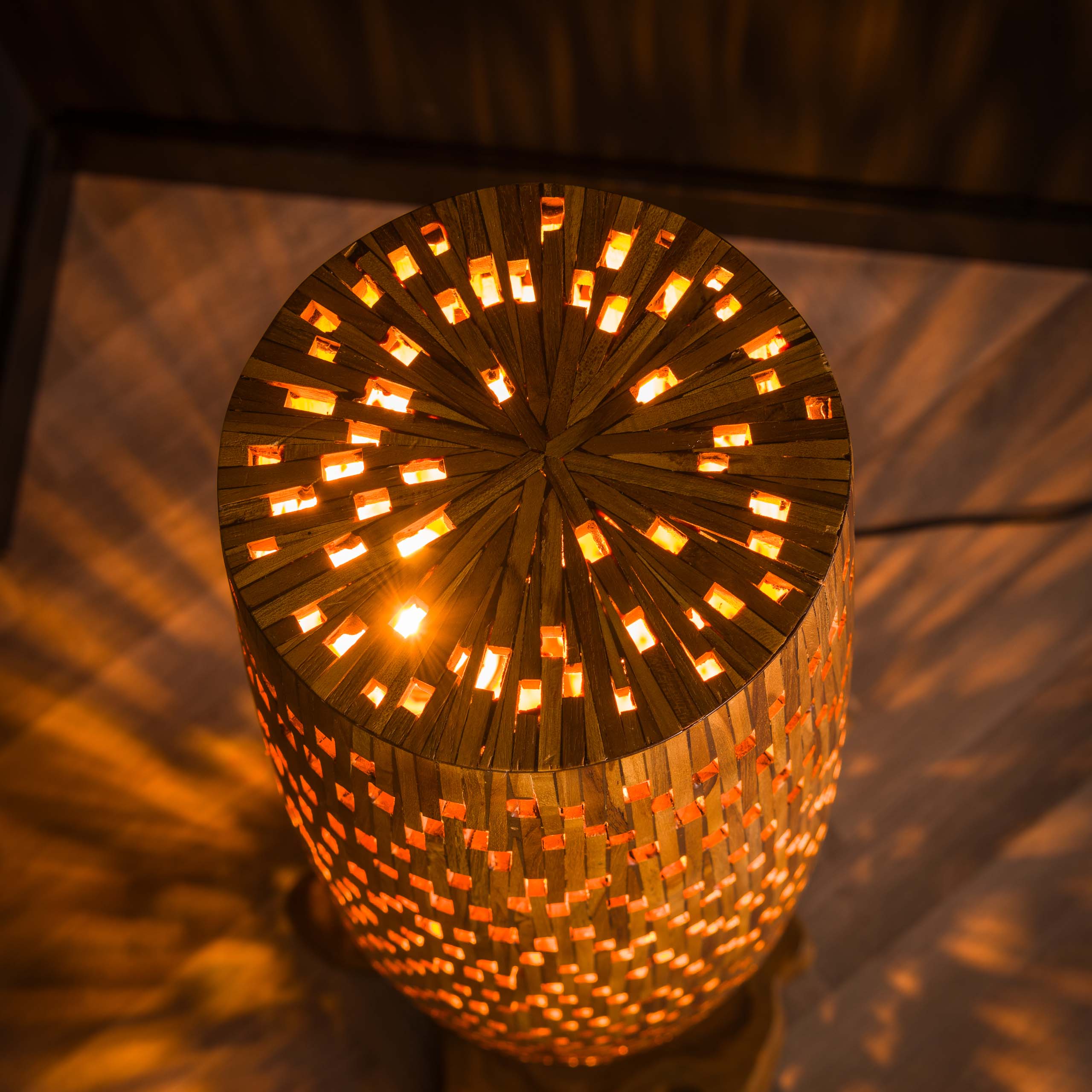 Floor lamp L bars / Solid recycled teak wood