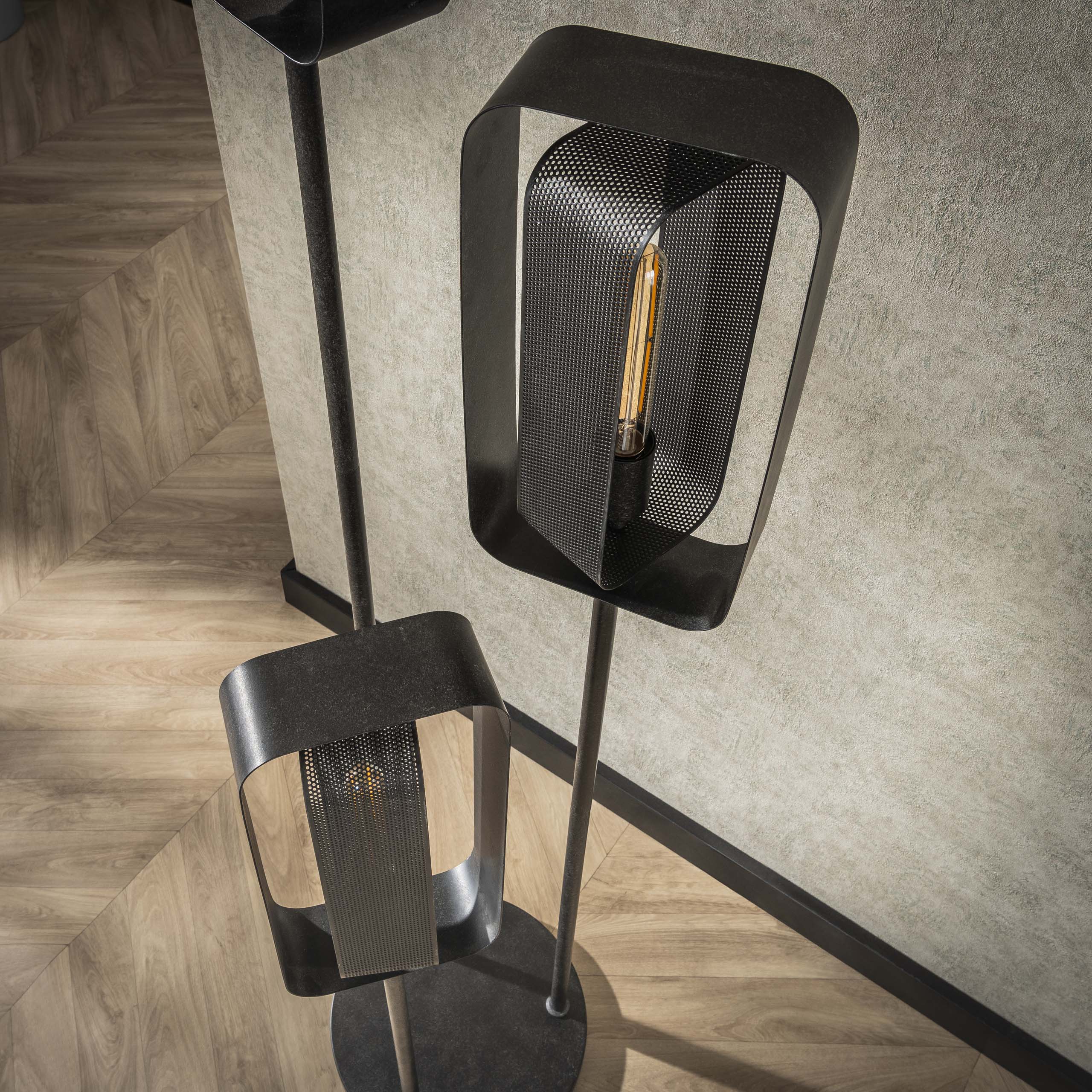 Floor lamp Mesh Rotate stepped 3-light Artic black