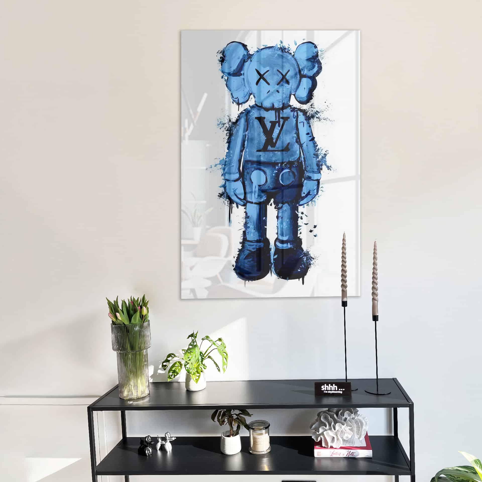 Blue Hype Figure - Glass