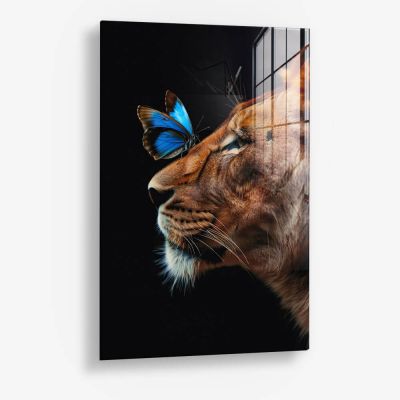Butterfly Lioness – Glass